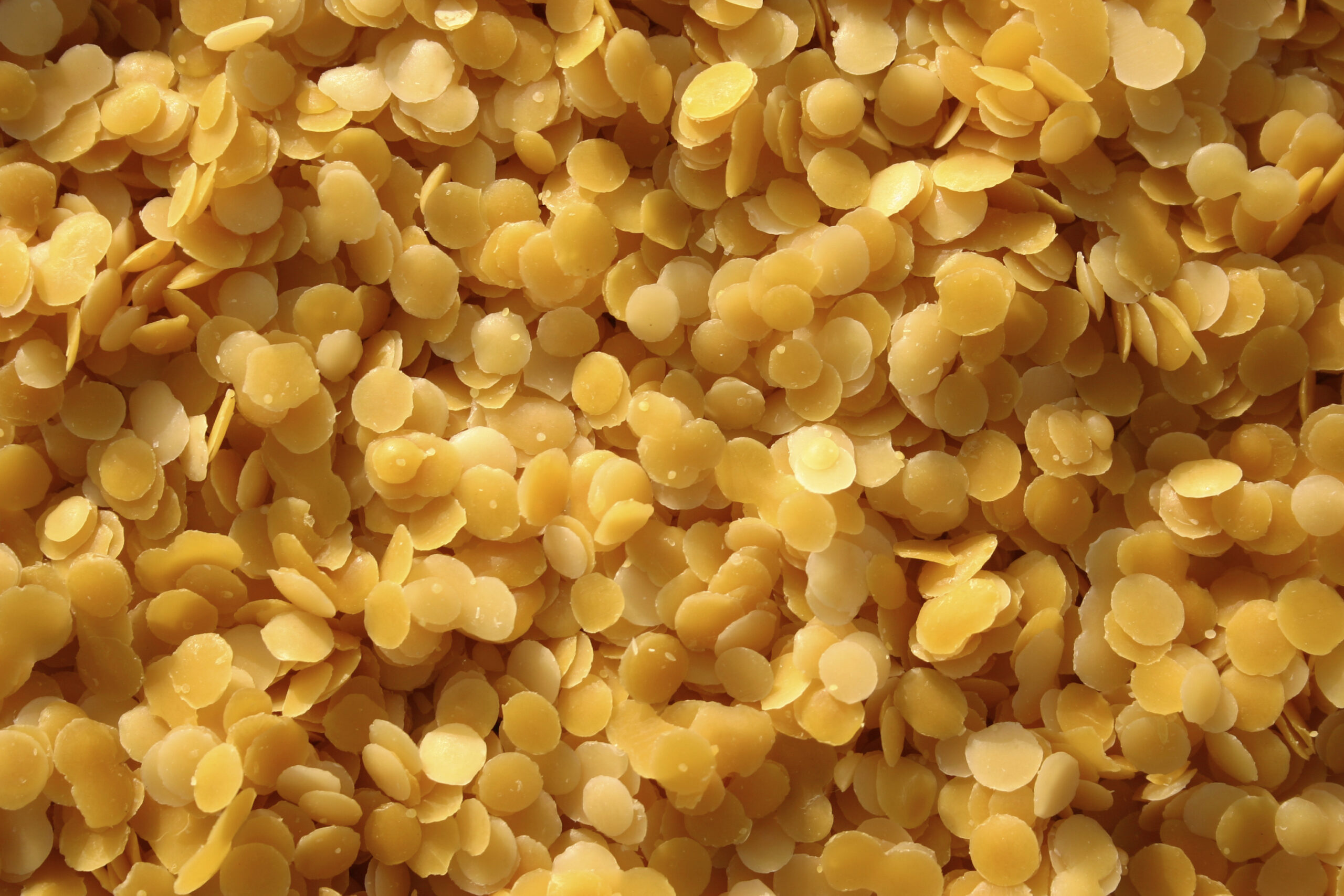 Wax pastilles used as raw material in formulation